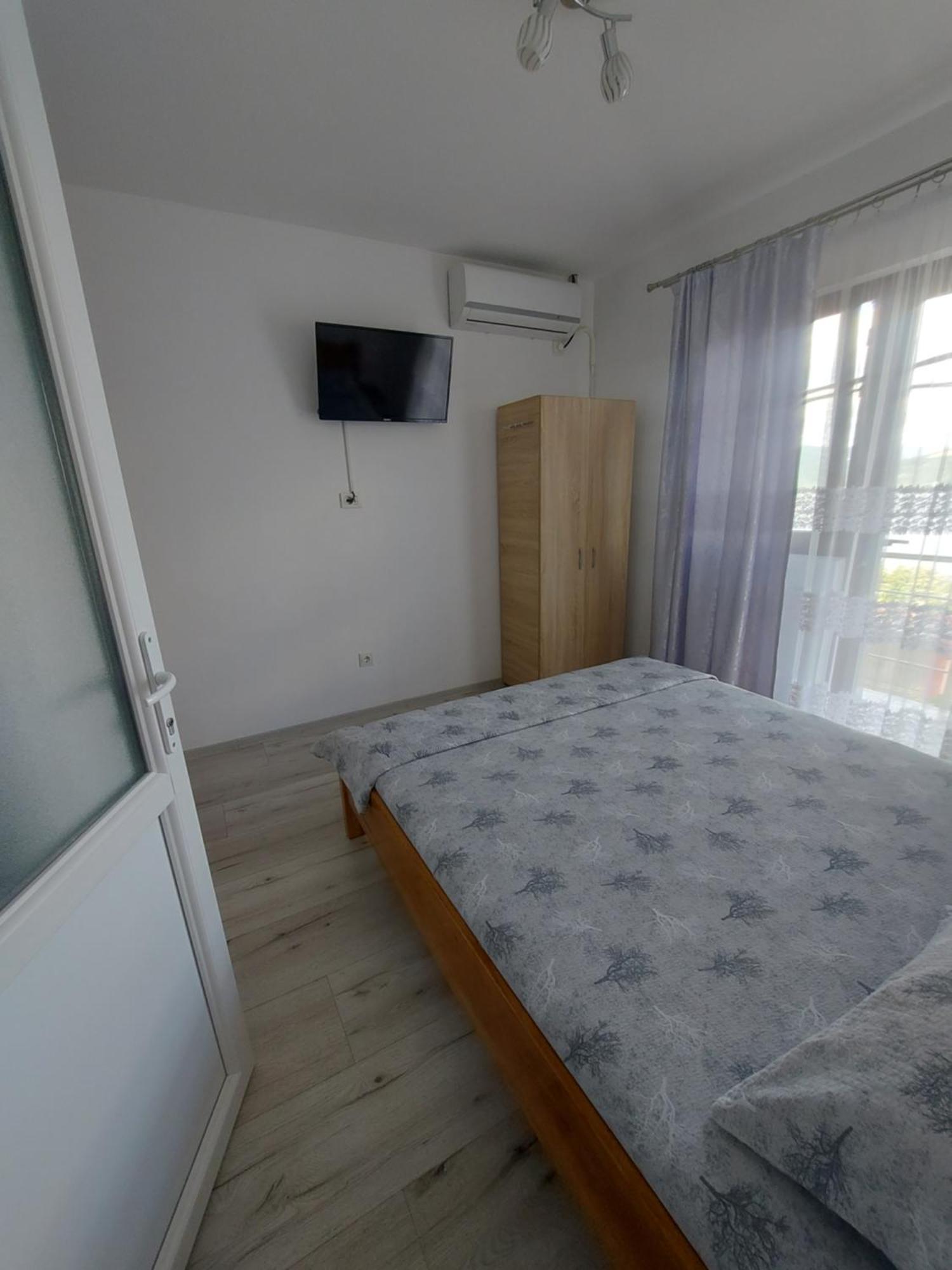 Casa Dalys Hotell Orşova Eksteriør bilde