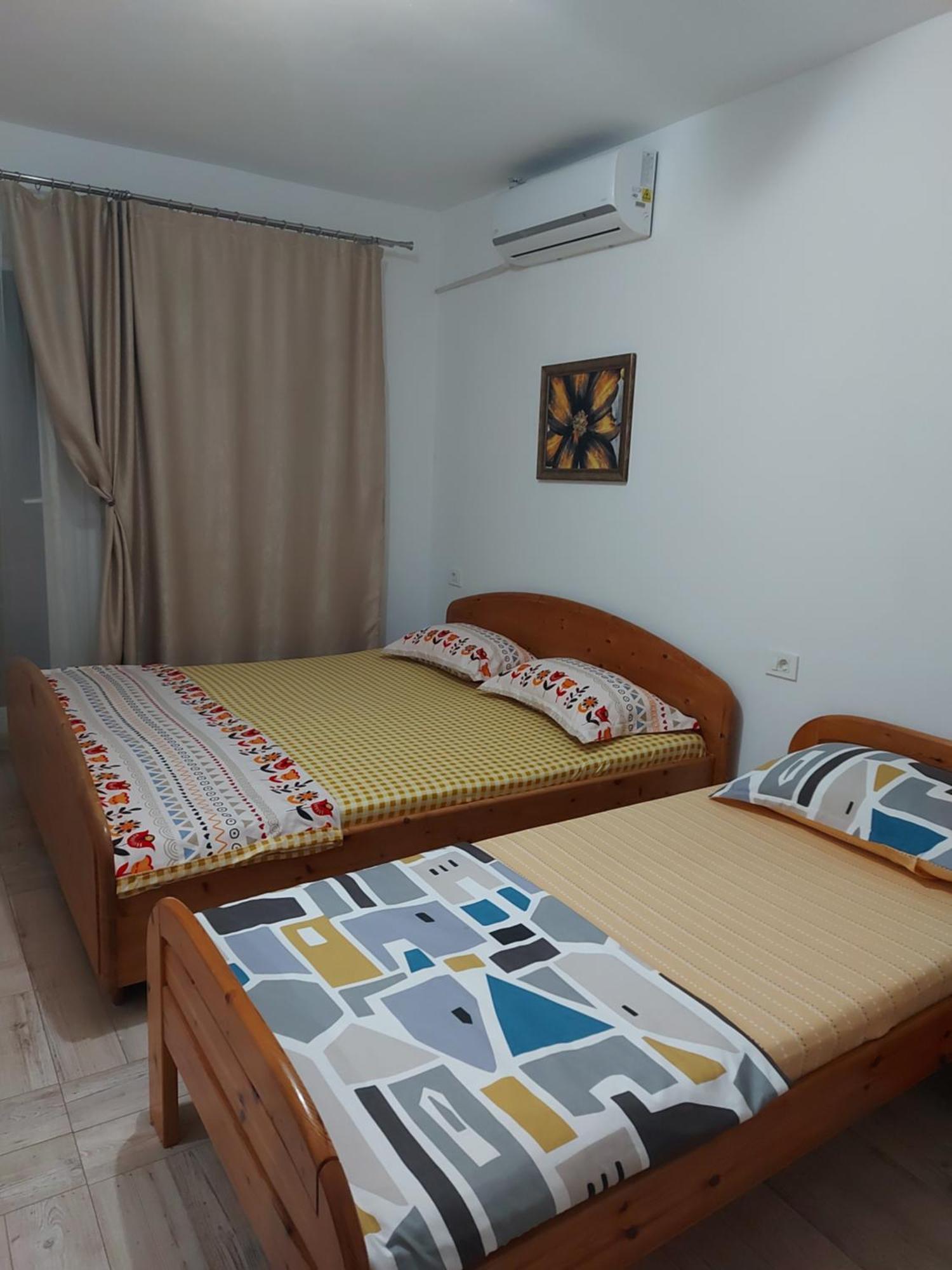Casa Dalys Hotell Orşova Eksteriør bilde