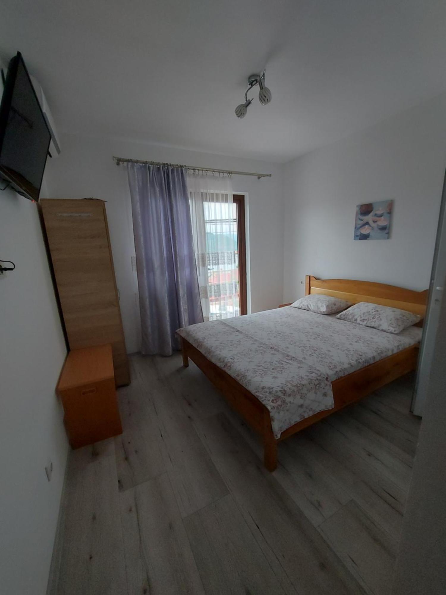 Casa Dalys Hotell Orşova Eksteriør bilde