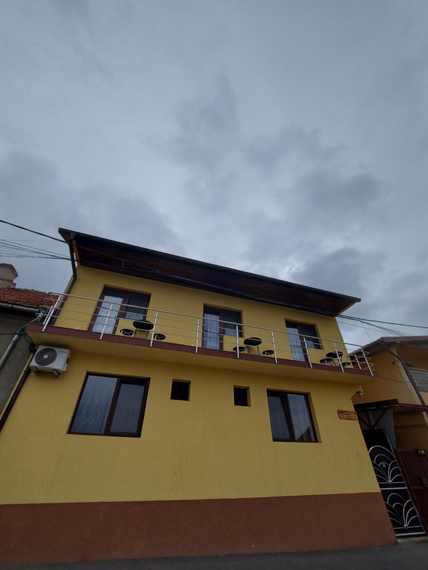 Casa Dalys Hotell Orşova Eksteriør bilde