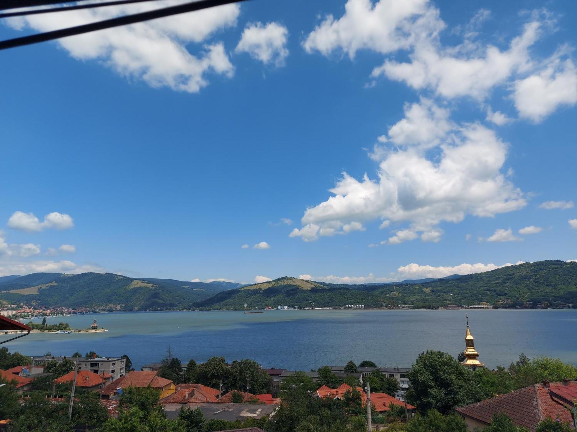 Casa Dalys Hotell Orşova Eksteriør bilde